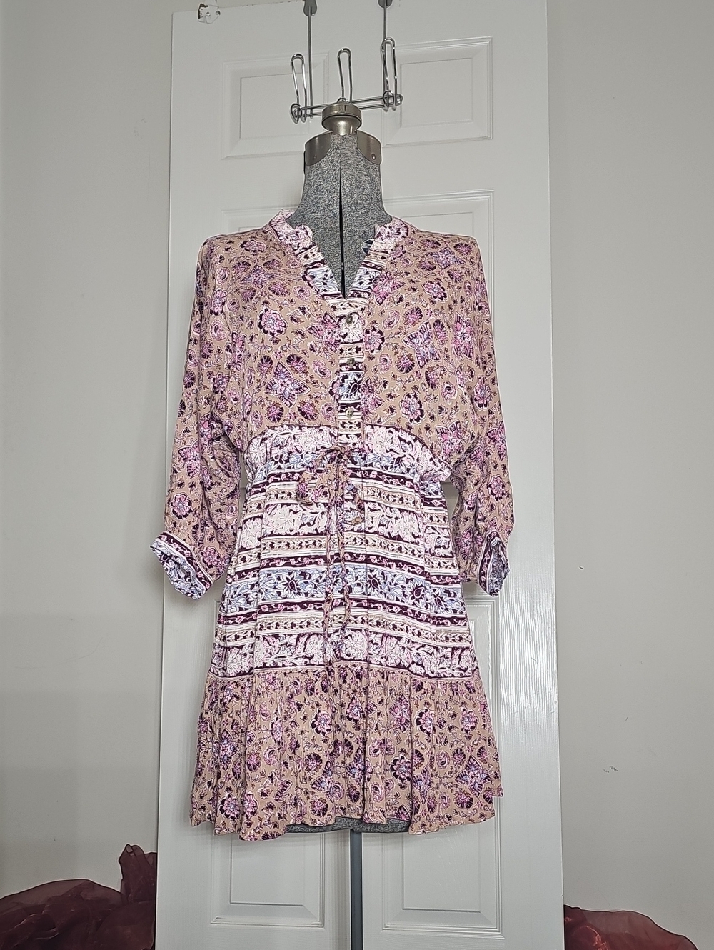 Billabong Marry Mine Boho Mixed Floral Rayon Mini Dress Taupe Magenta XS